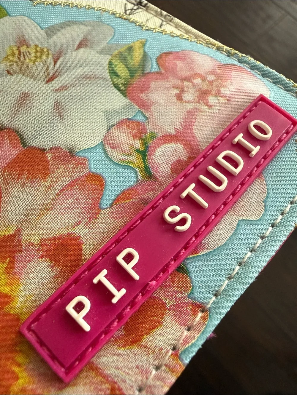 🦜New! Pip Studio Bird & Floral Passport Cover